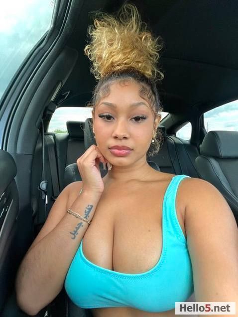 Hot photo to rate