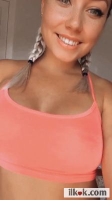 smiles i can't hold.