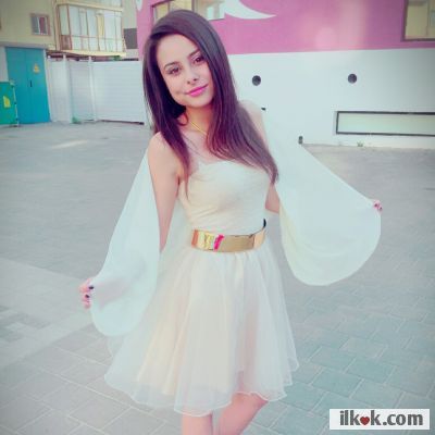 ⁣Fericirea nu o poți cumpăra cu nimic, însă o poți obține prin faptele tale.