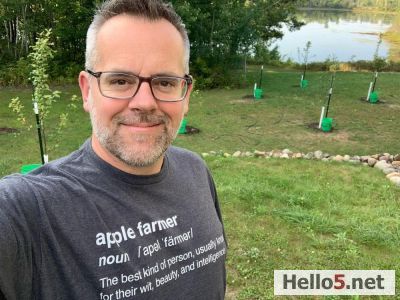 GOD ALWAYS
A WIDOM WITH ONE SON