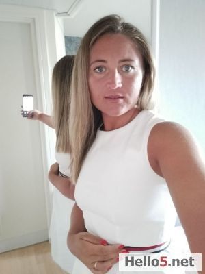 Locuiesc singura in oraşul Braila