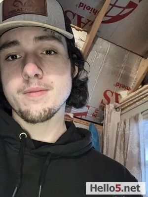 Greating, I'm a Moldovian man. I am looking a dating in Moldova and single girl too. I'm new in this app and I can see everything is going well. So I'm here to meet new friend hope everybody will be happy to discuss with me .