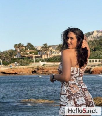 I love traveling, meet new people, share stories about my travels.