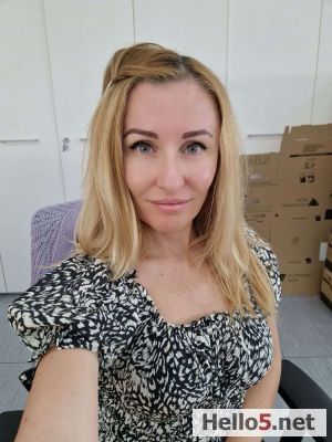 Free Spirited artist and healer looking for the adventure of a lifetime with ...