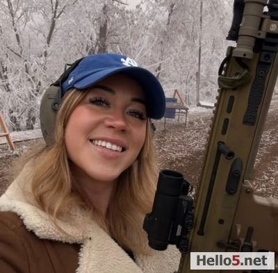 i am Felicia Jone...care about others and make them feel loved