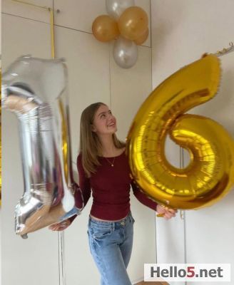 "Happy Birthday too me" Last year I was 16 years old. #Birthday #sixteen