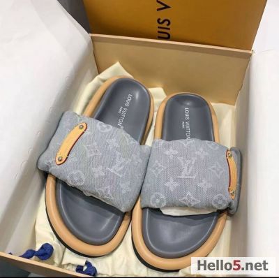 Are you like me too, who buys things but doesn’t use them and just keeps them stored away?😅