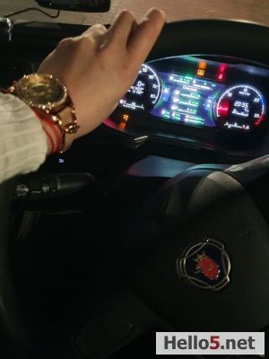 Sunt o tipa pretentioasa, nu imi pierd timpul in discutii inutile