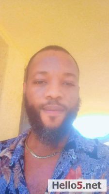 “Warning: I come with real feelings and good intentions.”