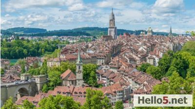 The old town Bern Photo. I'm looking someone from Bern City.