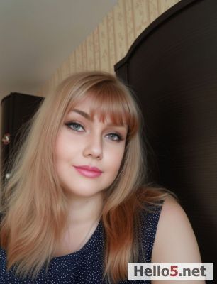 How is It looking my make up today?